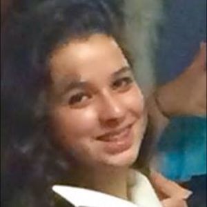 Meet your Posher, Cecelia